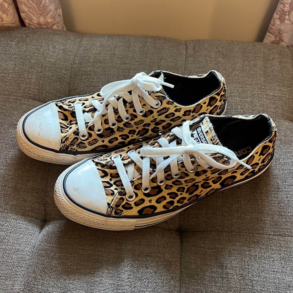 Converse All Star tan leopard sz 9
